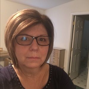 Meet your Posher, Linda